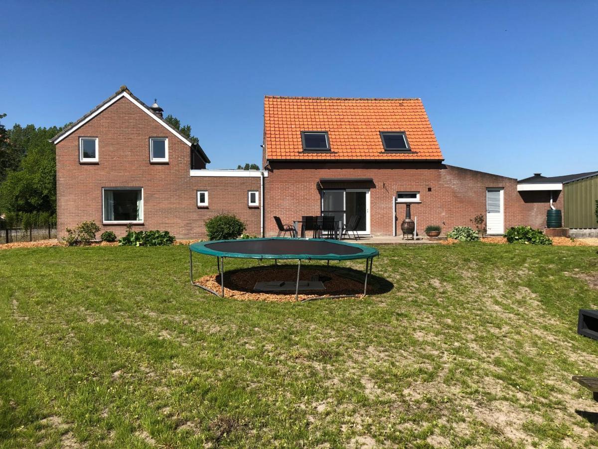 Huisje Op Den Diek Sint Kruis 외부 사진